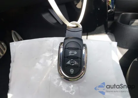 2023 Mini Hardtop John Cooper Works z USA, uszkodzony, nr VIN WMW73DH03P2T80111